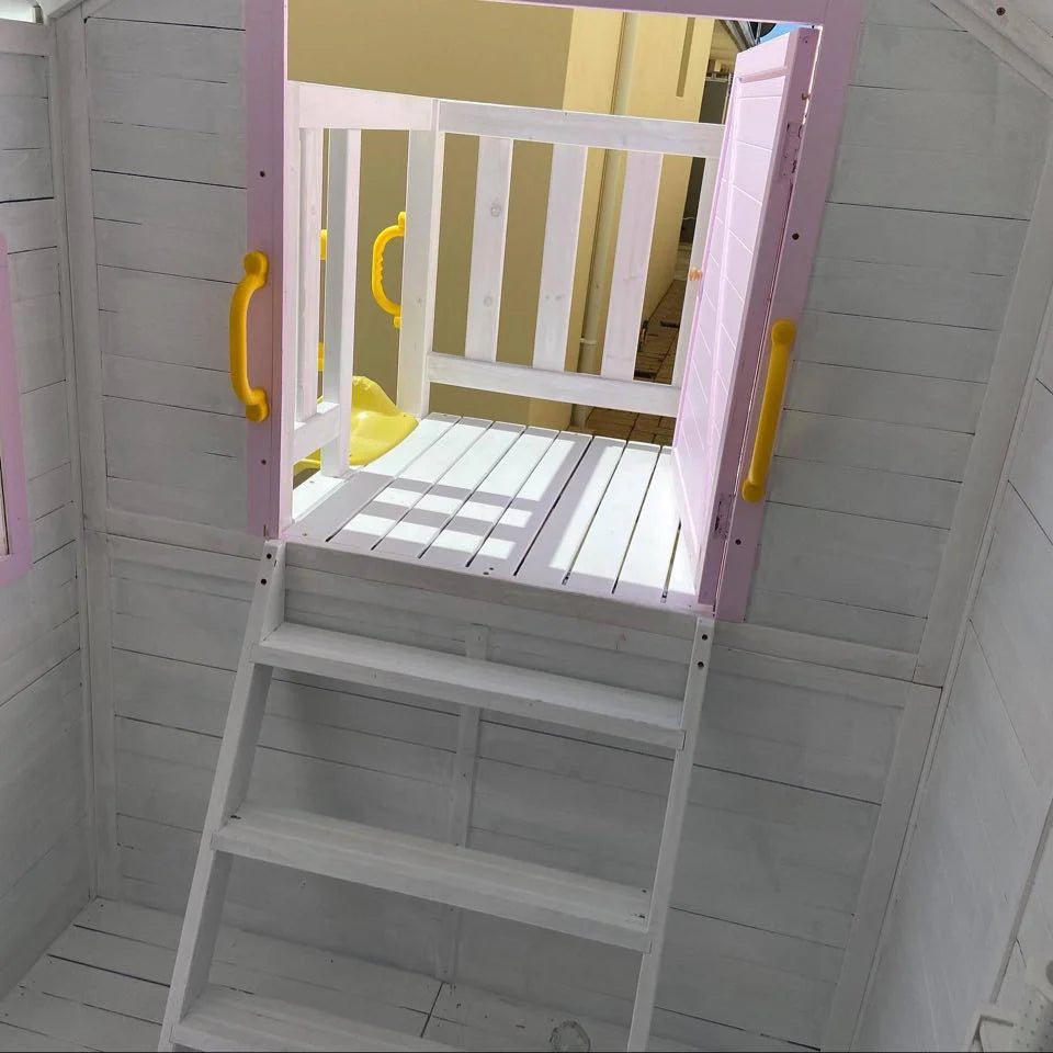 Little Lux Pixie Paradise with Kitchen